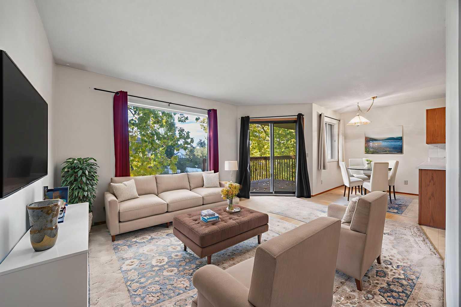 52 Sandarac Circle NW