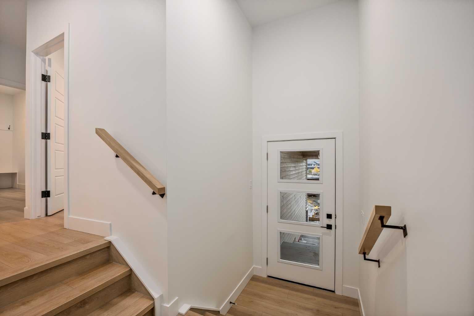 109 Topaz Place