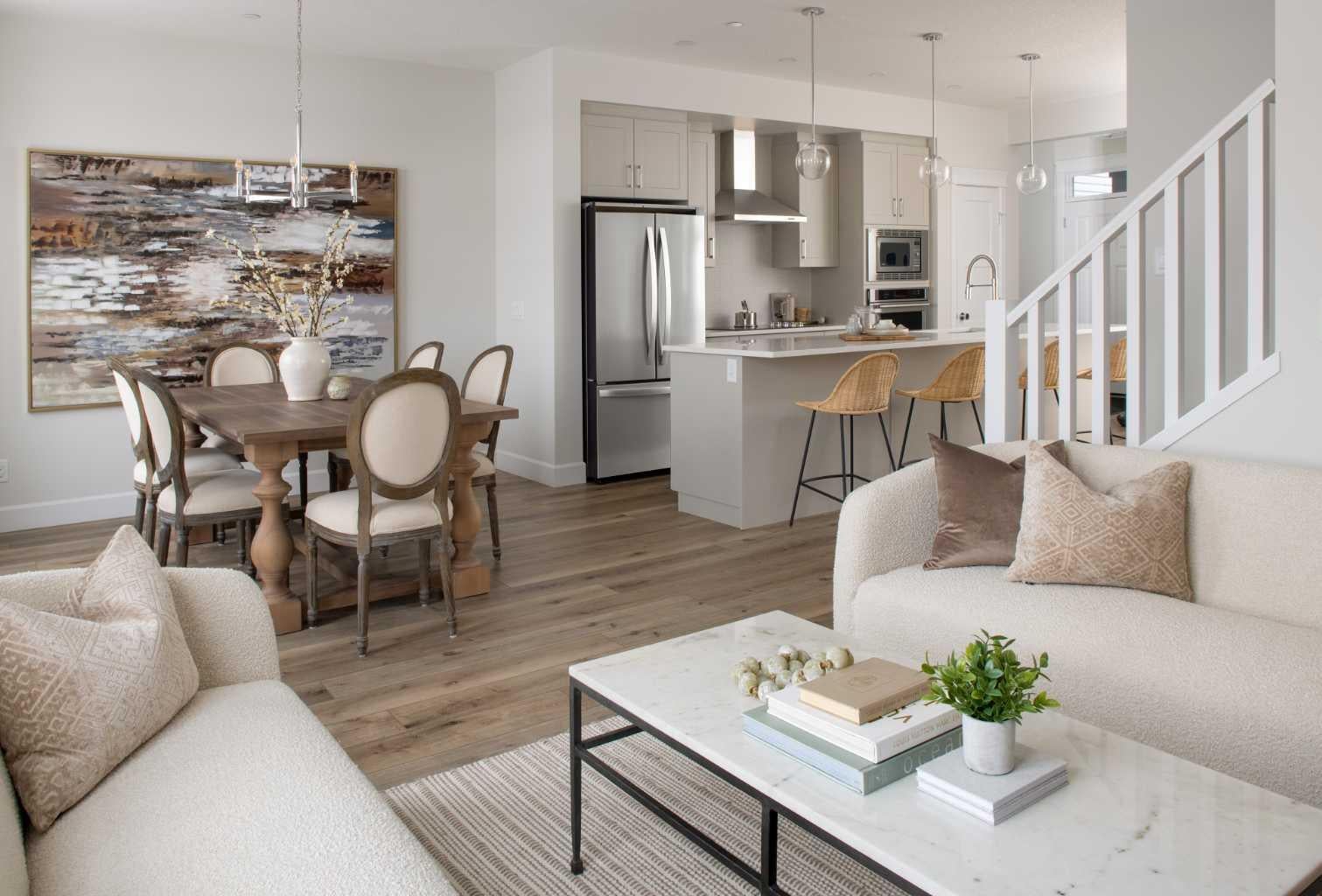 99 Mercado Crescent SE