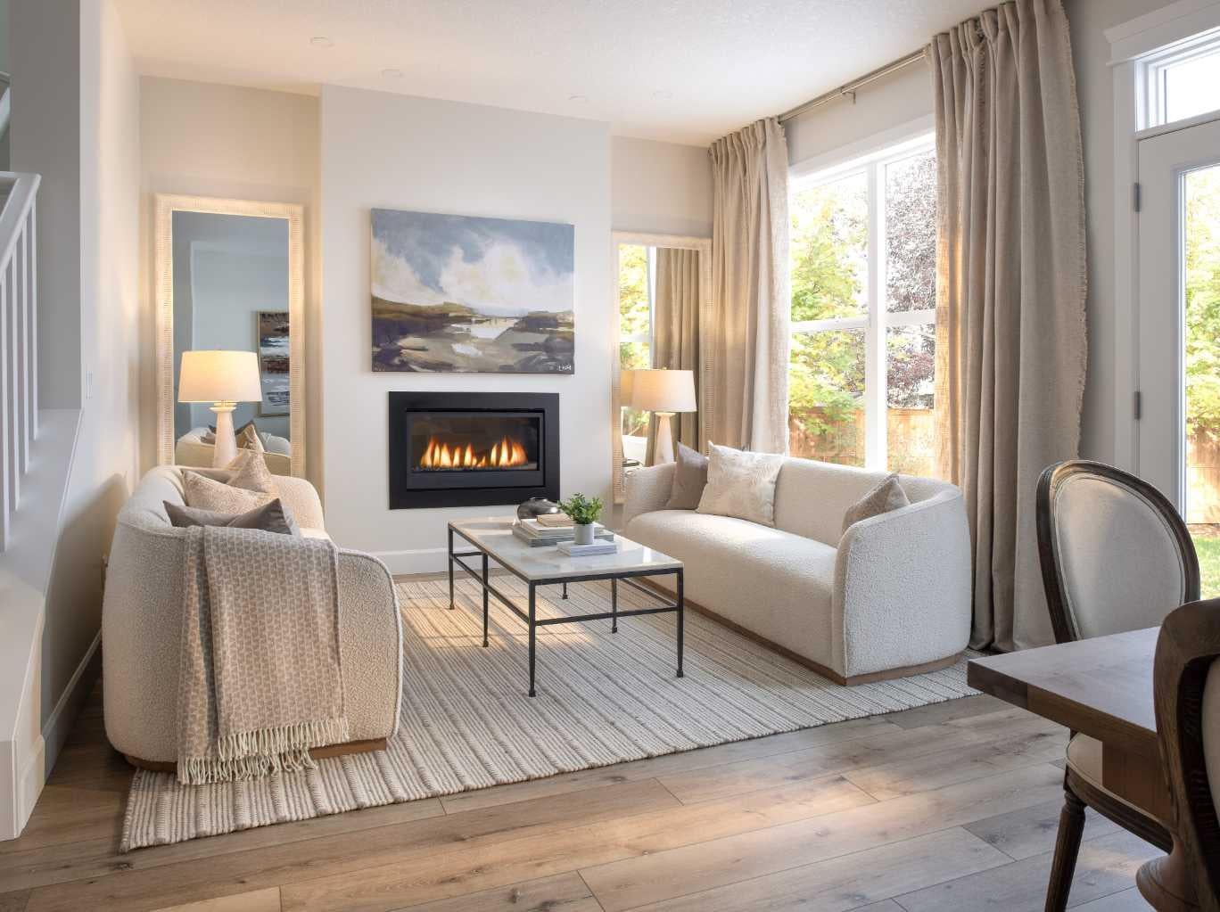 99 Mercado Crescent SE
