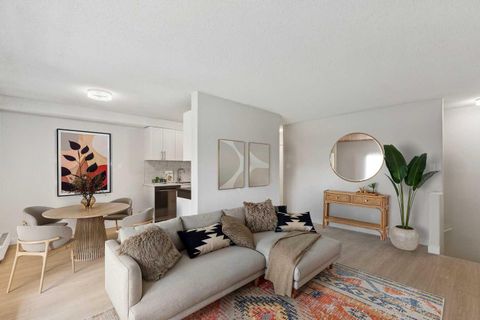 Photo of 3519 49 Street NW #17, Calgary, AB T3A 2E1 (MLS # A2314631)