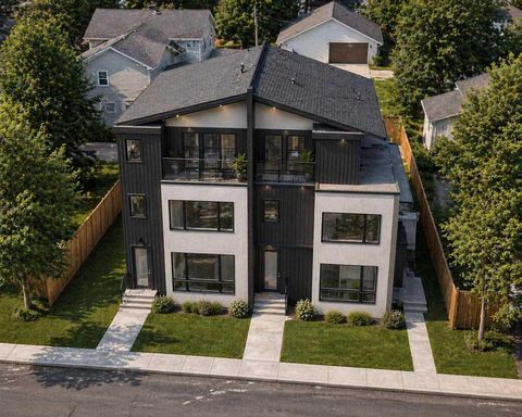 Photo of 2624 1 Avenue NW, Calgary, AB T2N 0C4 (MLS # A2306040)