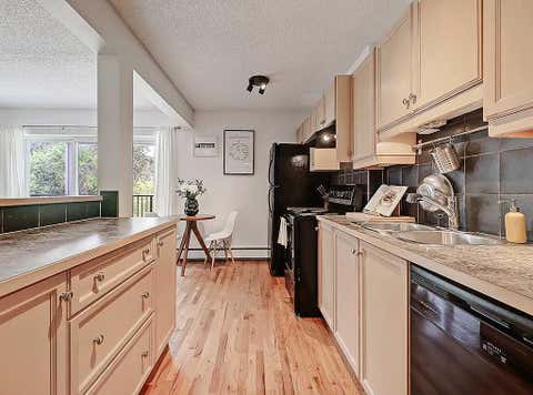 Tiny photo for 112 23 Avenue SW #305, Calgary, AB T2S 0J1 (MLS # A2328475)