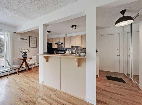 Tiny photo for 112 23 Avenue SW #305, Calgary, AB T2S 0J1 (MLS # A2328475)