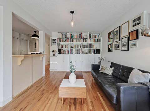 Tiny photo for 112 23 Avenue SW #305, Calgary, AB T2S 0J1 (MLS # A2328475)