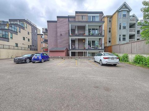 Tiny photo for 112 23 Avenue SW #305, Calgary, AB T2S 0J1 (MLS # A2328475)
