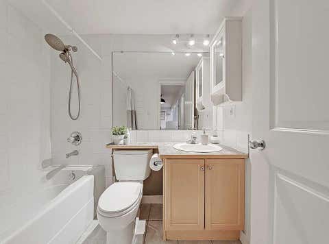 Tiny photo for 112 23 Avenue SW #305, Calgary, AB T2S 0J1 (MLS # A2328475)