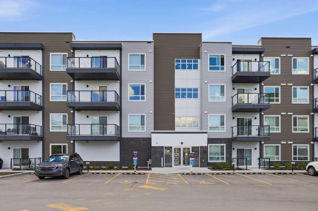 Photo of 33 Carringham Gate NW #3304, Calgary, AB T3P 2H6 (MLS # A2319995)