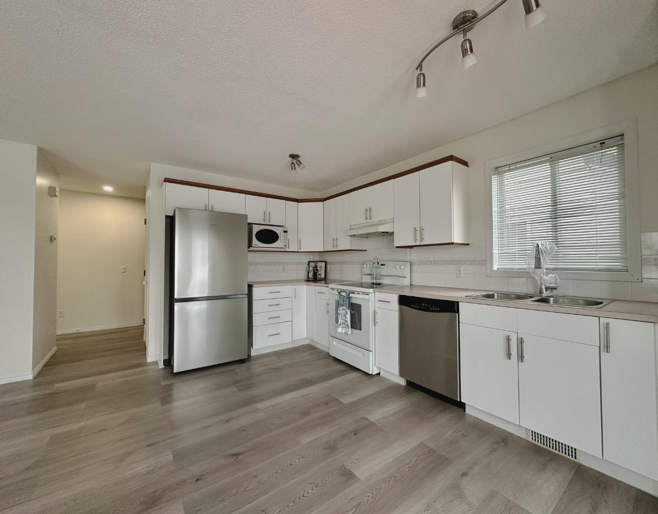 139 Bridlewood Circle SW