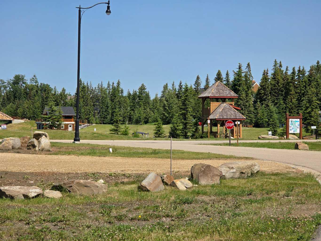 681 Springside Crescent