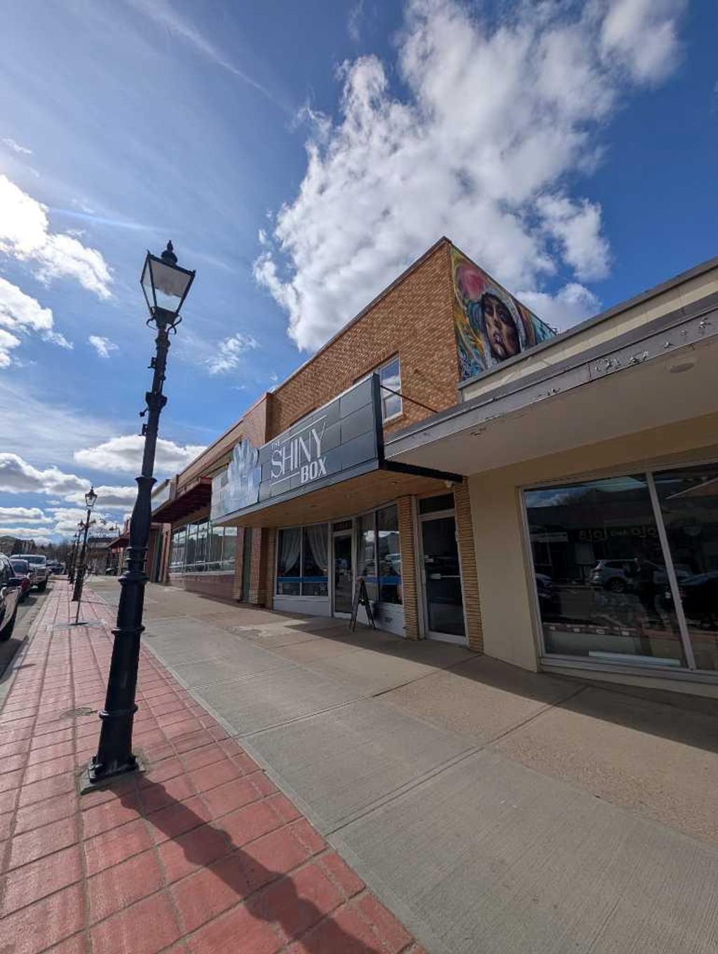 Photo of 524 3 Street SE, Medicine Hat, AB T1A 0H3 (MLS # A2300129)