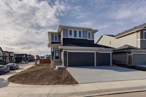 Photo of 51 Bridgeport Circle, Chestermere, AB T1X 3E9 (MLS # A2351582)