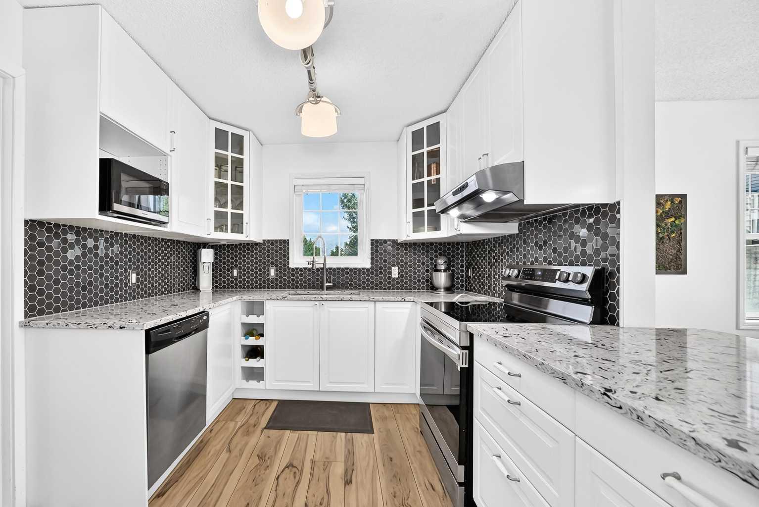 7171 Coach Hill Road SW 2906