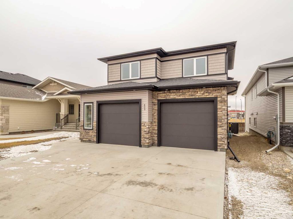 Photo of 409 Rivergrove Chase W, Lethbridge, AB T1K 8E9 (MLS # A2289926)
