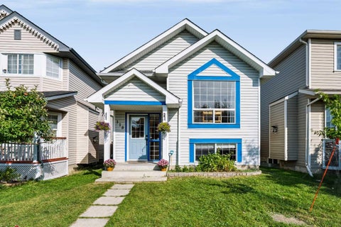 Photo of 118 Cimarron Grove Crescent, Okotoks, AB T1S 2E2 (MLS # A2341276)