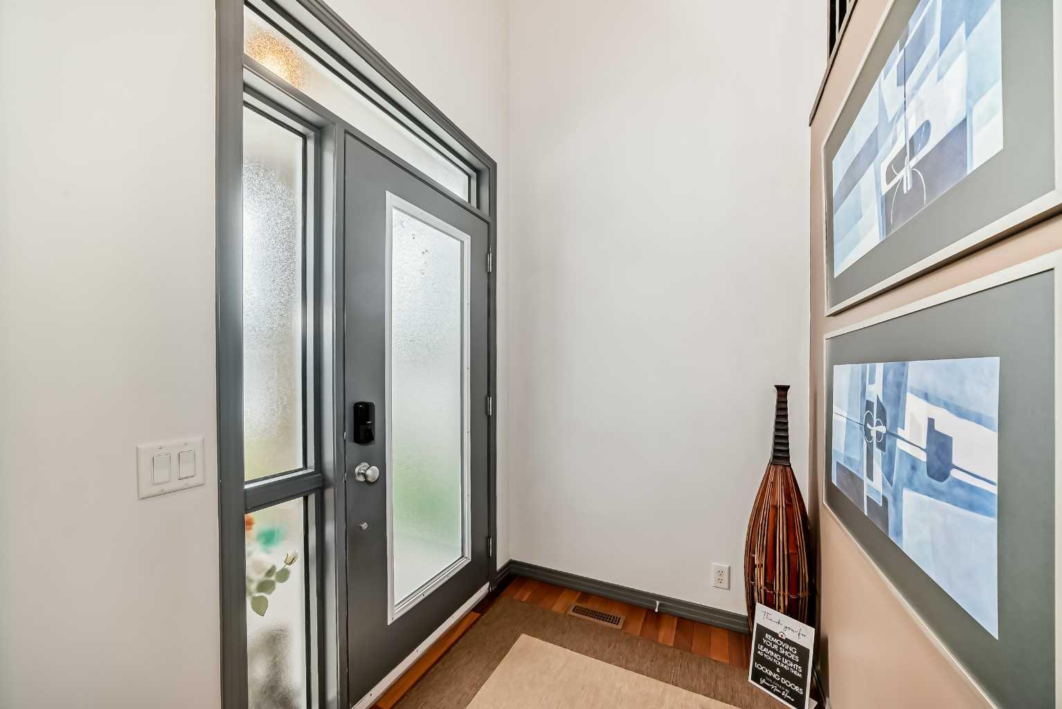 206 Tuscany Ravine Close NW