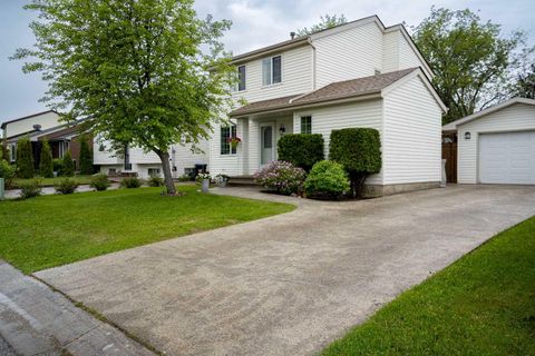 Photo of 166 Bird Crescent, Fort McMurray, AB T9H 4T3 (MLS # A2321650)