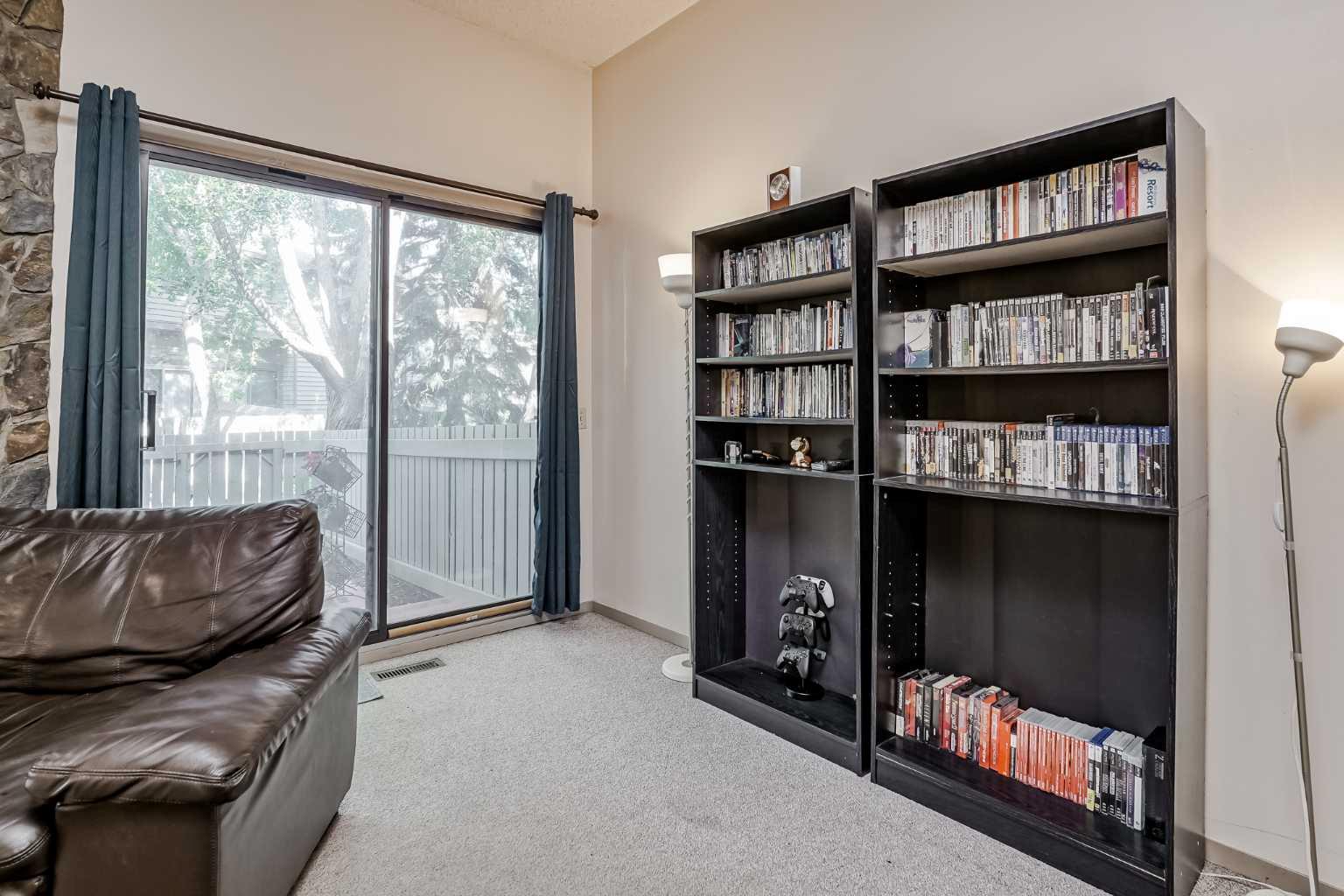 99 Midpark Gardens SE 25