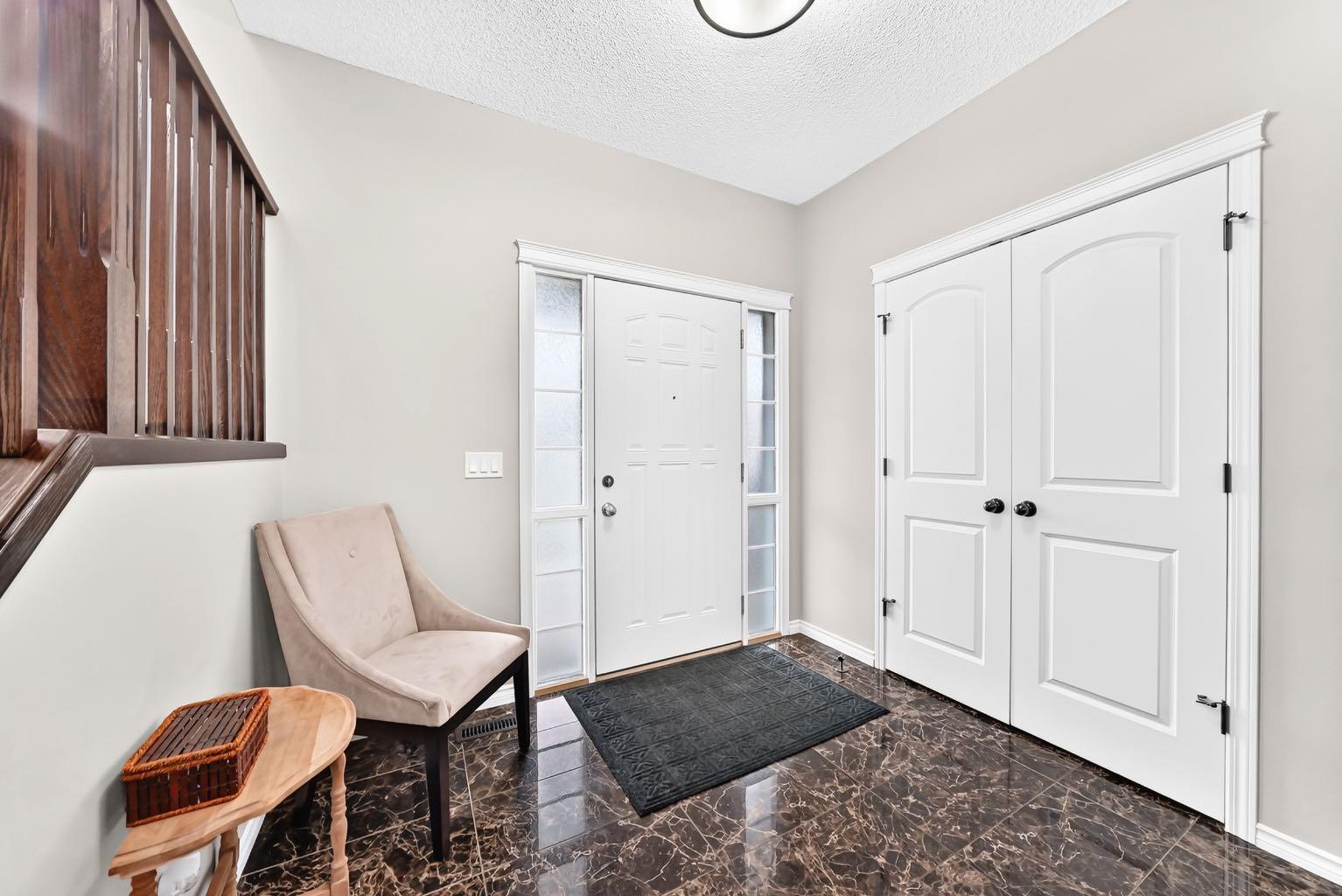 2132 Reunion Square NW