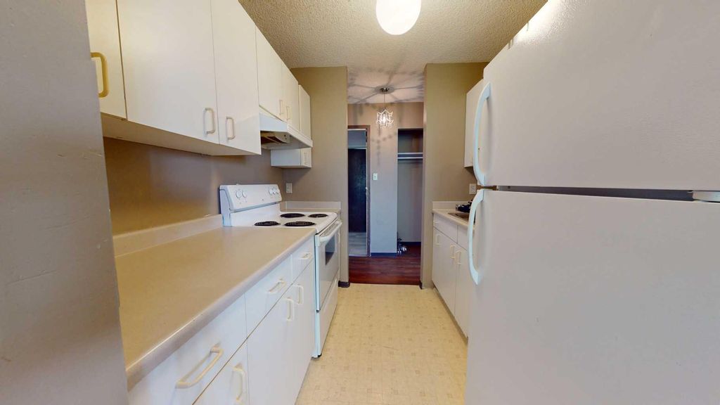 Photo of 5117 44 Street #304, High Prairie, AB T0G 1E0 (MLS # A2265271)