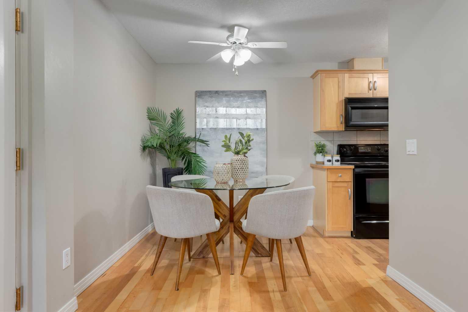 13045 6 Street SW 2208