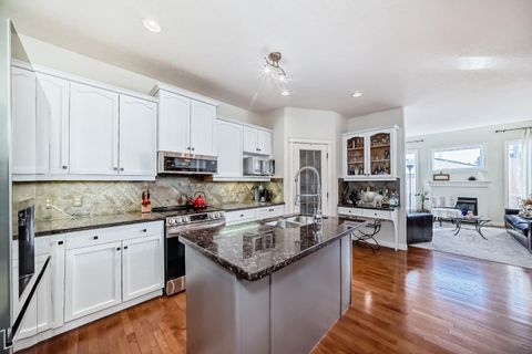 Tiny photo for 1436 41 Street SW, Calgary, AB T3C 1X6 (MLS # A2289723)