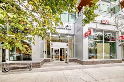 Property photo of 110 18a Street Nw 201, Calgary, AB T2n 5g5
