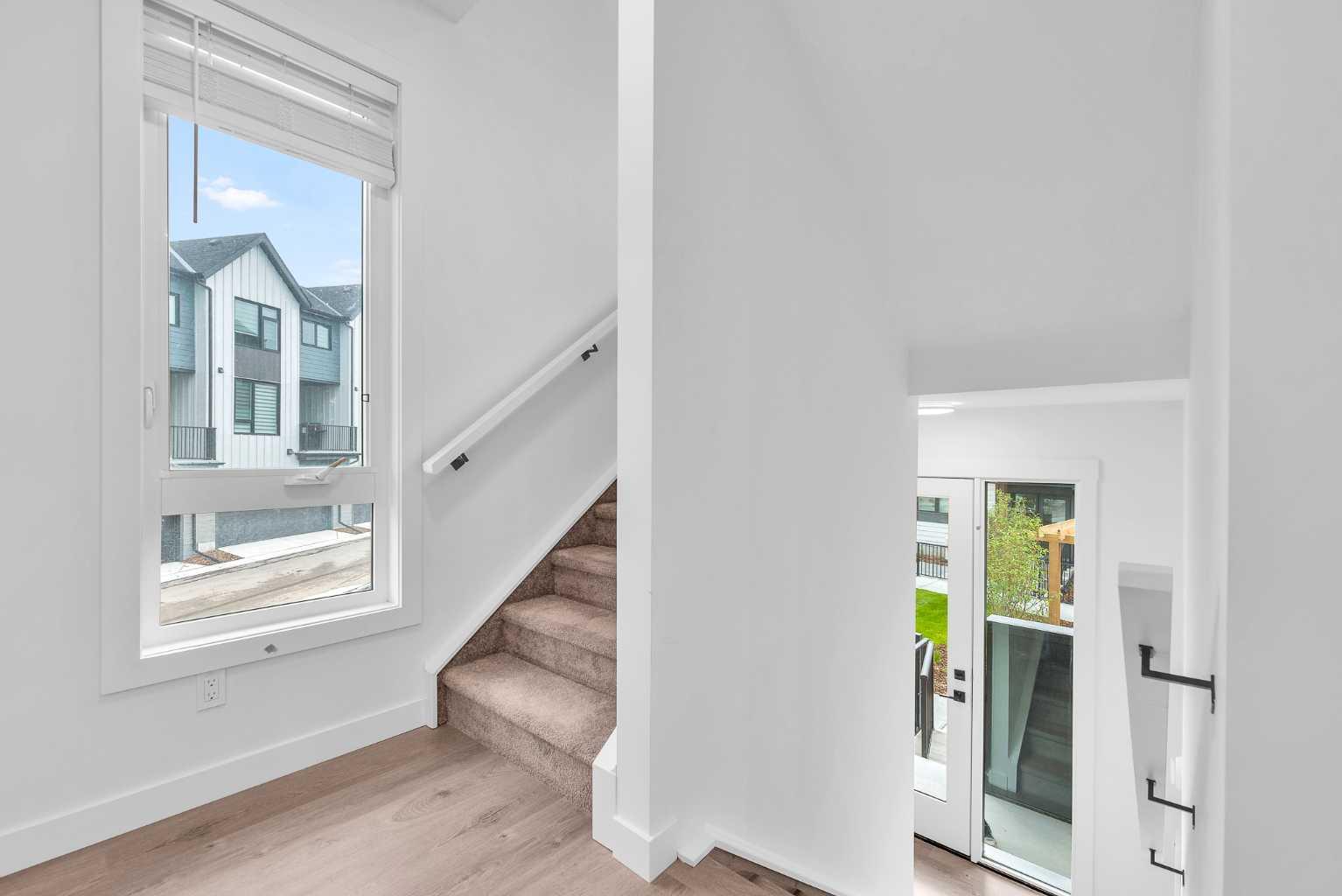 85 Sage Hill Heights NW 404