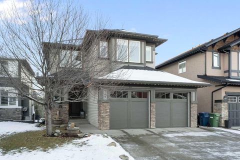 267 Coopers Hill SW Airdrie AB T4B 0R9