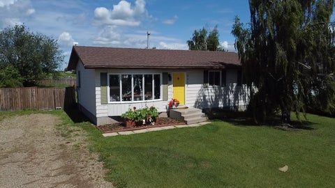 Photo of 5210 54A Ave, Berwyn, AB T0H 0E0 (MLS # A2338520)