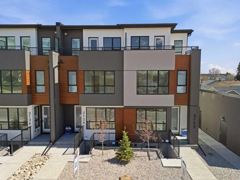 Photo of 2124 7 Street NW, Calgary, AB T2M 1K3 (MLS # A2289135)