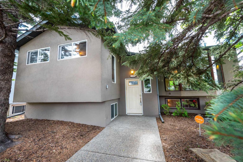 Photo of 16 Rundleson Way NE, Calgary, AB T1Y 3N6 (MLS # A2324222)