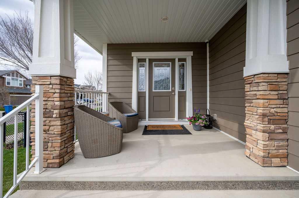32 Ranchers Manor