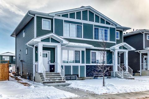 Photo of 118 Chelsea Mews, Chestermere, AB T1X 3H2 (MLS # A2300487)
