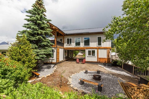 Photo of 11333 20 Avenue, Blairmore, AB T0K 0E0 (MLS # A2325759)