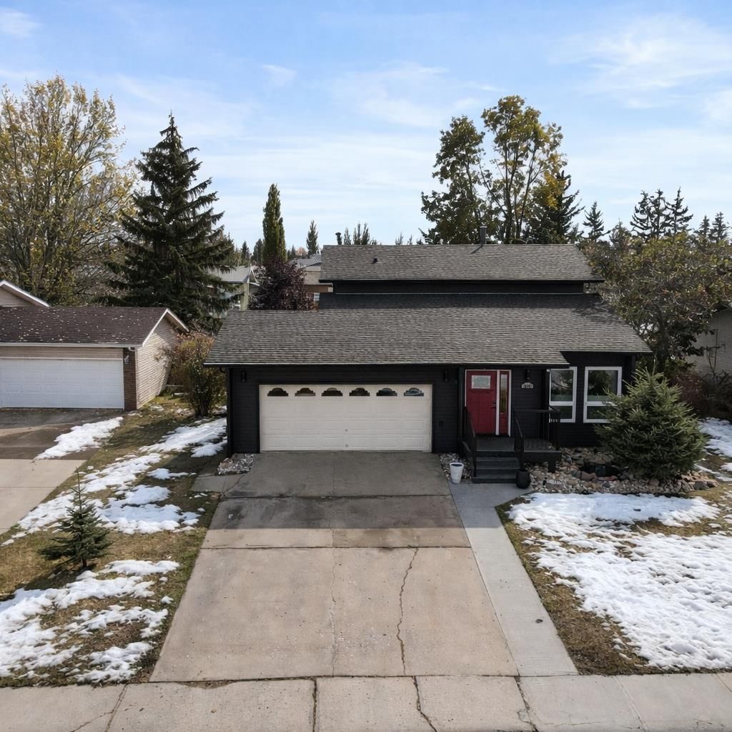 Photo of 5409 48 Avenue, Killam, AB T0B 2L0 (MLS # A2294906)