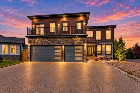 Photo of 122 Clenell Bay, Fort McMurray, AB T9K 1P5 (MLS # A2346143)