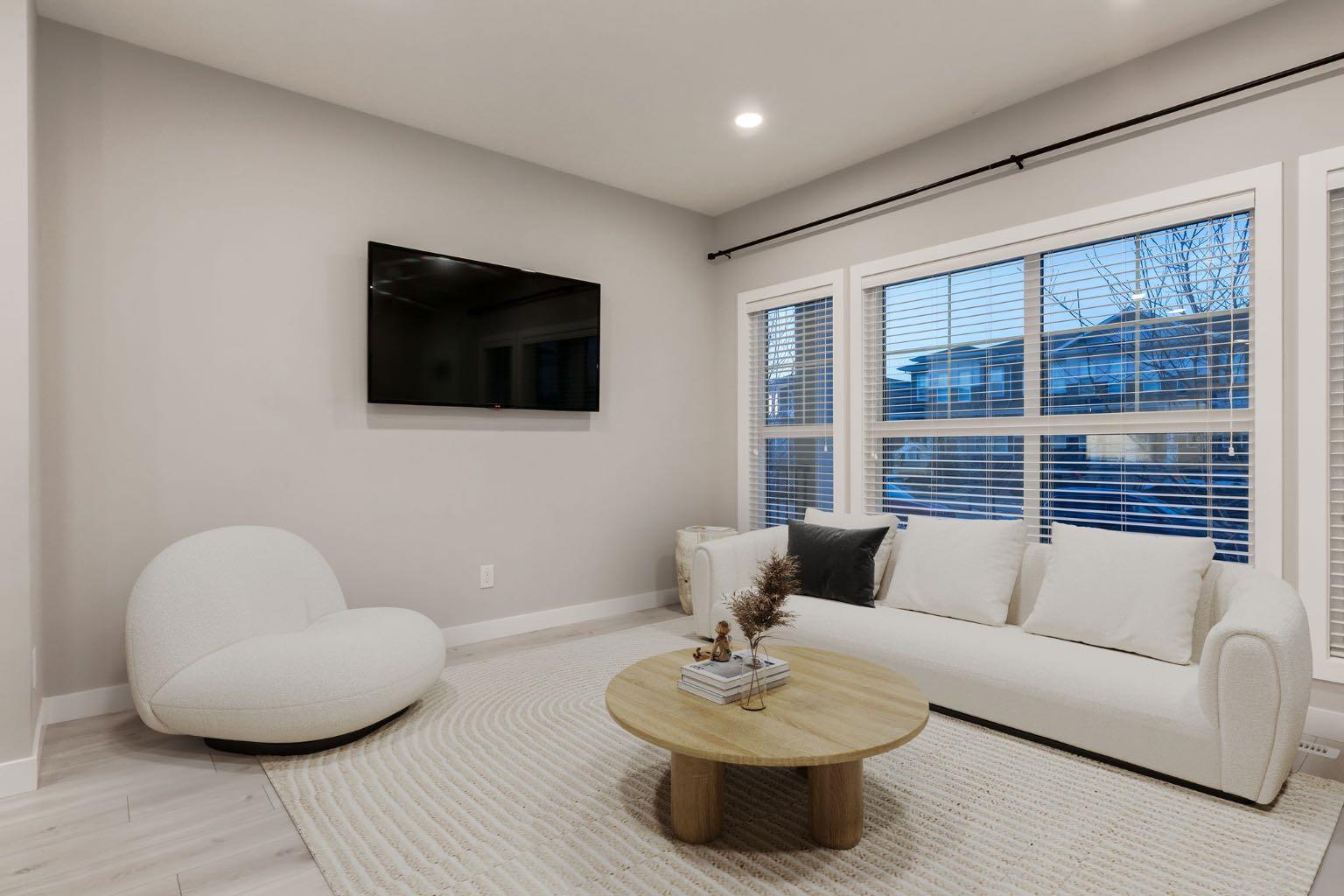 1217 CARRINGTON Boulevard NW