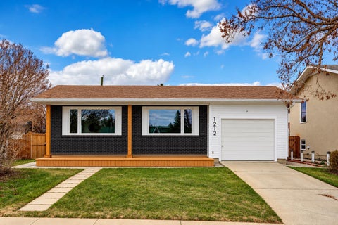 Photo of 1212 Lake Sylvan Drive SE, Calgary, AB T2J 5N7 (MLS # A2355219)