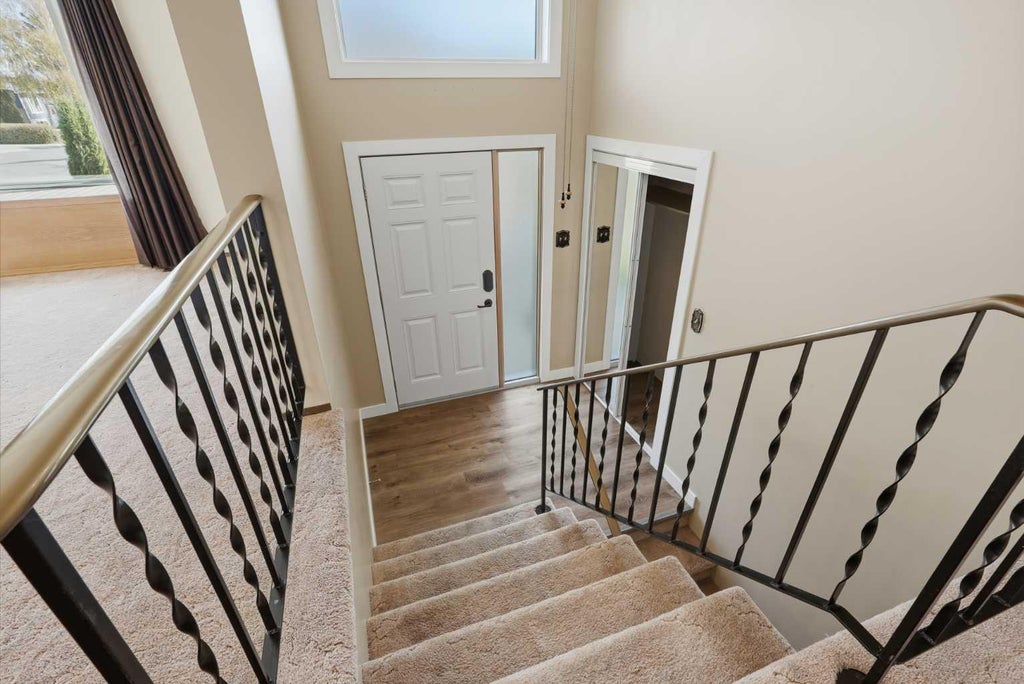 Photo of 422 8 Street N, Picture Butte, AB T0K 1V0 (MLS # A2350463)