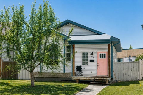 Photo of 29 Duval Crescent, Red Deer, AB T4R 2Y6 (MLS # A2320224)