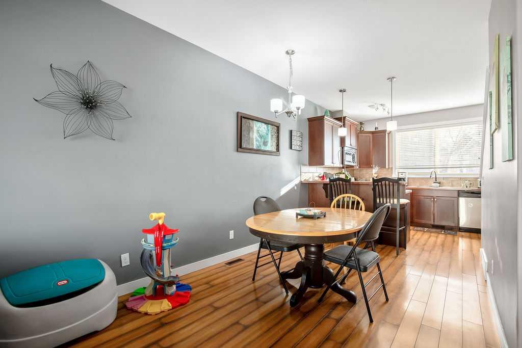 114 Skyview Ranch Gardens NE