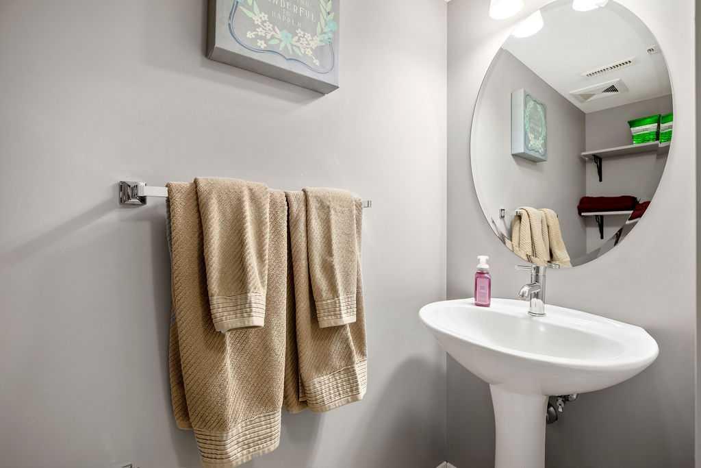 114 Skyview Ranch Gardens NE