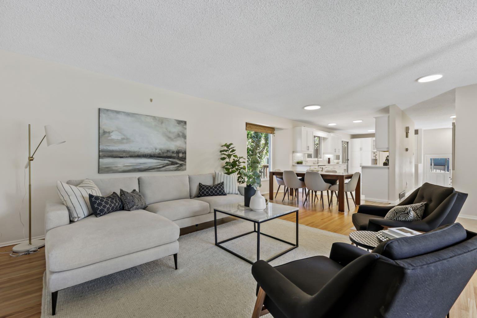 52 Palis Way SW