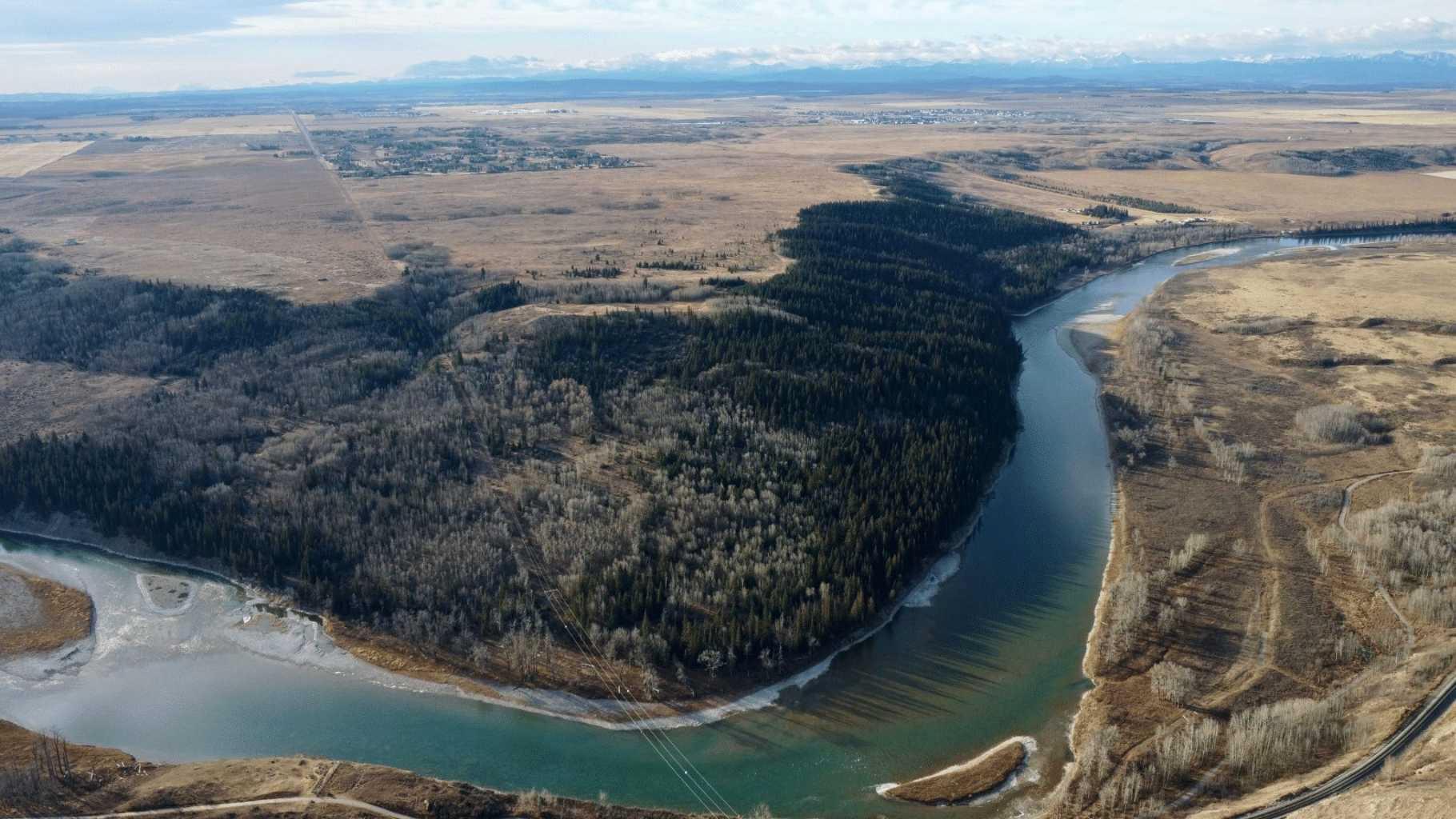 75.50 Acres North Springbank  5;3;25;28;SE