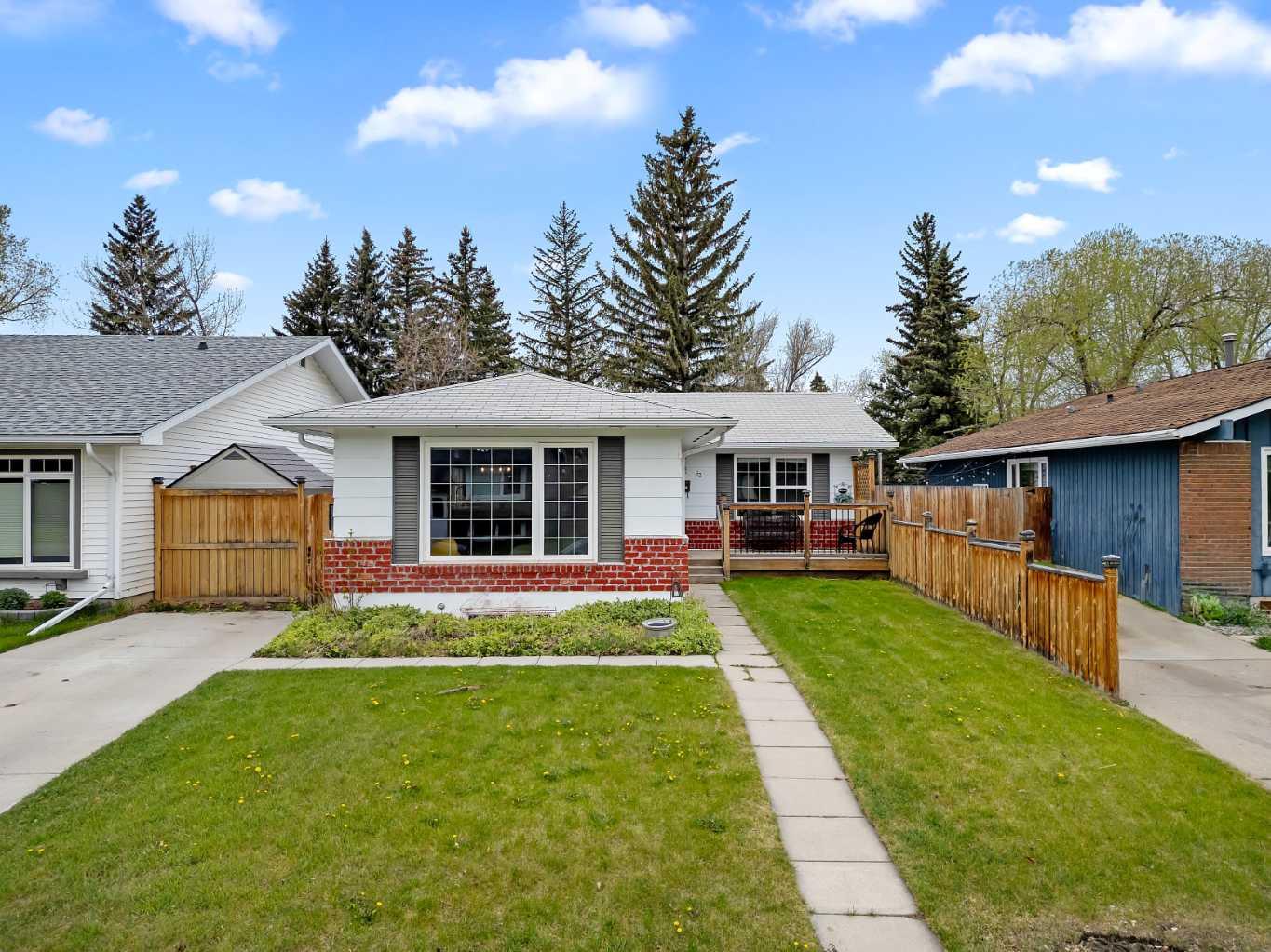 63 Midglen Way SE