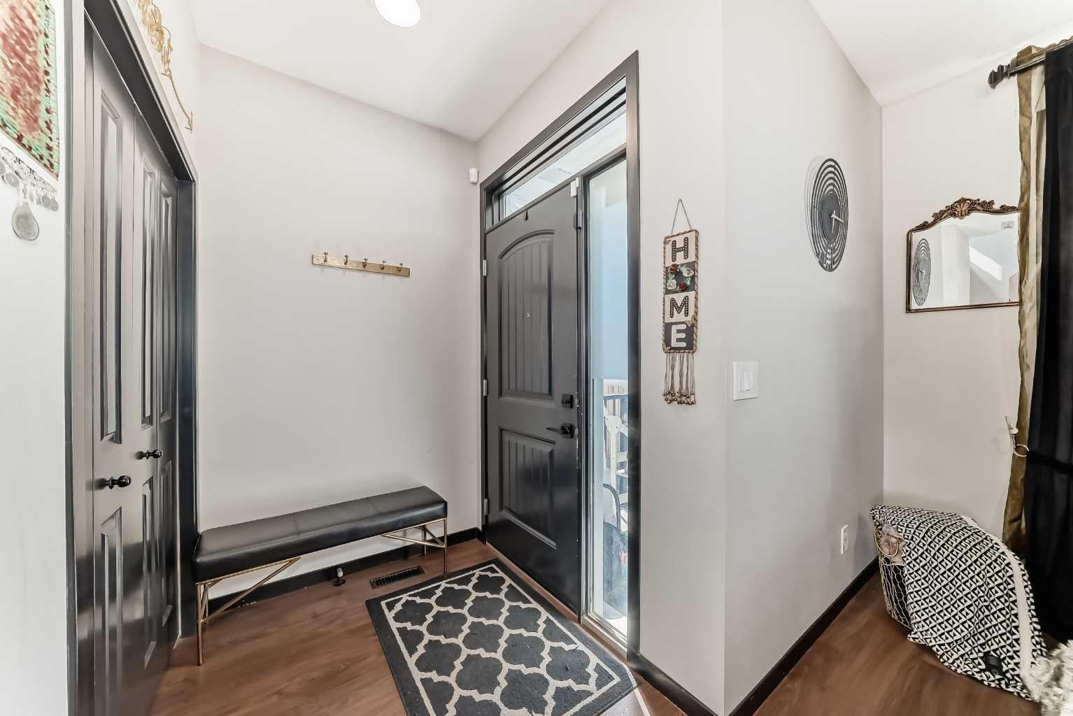 36 Howse Heights NE