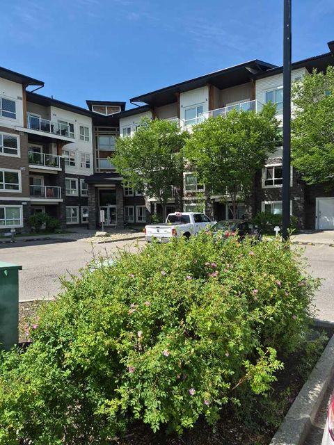 Photo of 240 Skyview Ranch Road NE #4117, Calgary, AB T3N 0P4 (MLS # A2327039)