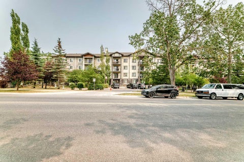 Photo of 6315 Ranchview Drive NW #110, Calgary, AB T4C 1H7 (MLS # A2335858)