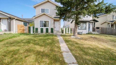 268 Falton Drive NE Calgary AB T3J 2W6